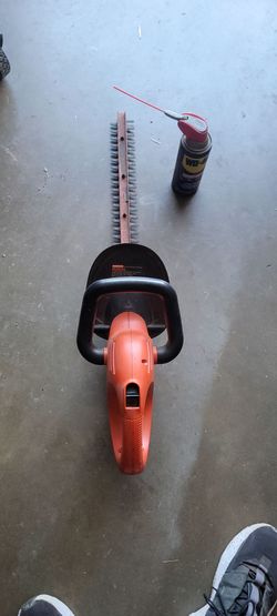 Black N Decker Hedger Trimmer 🌳 🏡