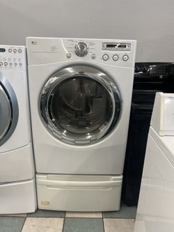 Lg Electric Dryer( Delivery Available)