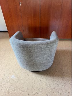 Swivel chair