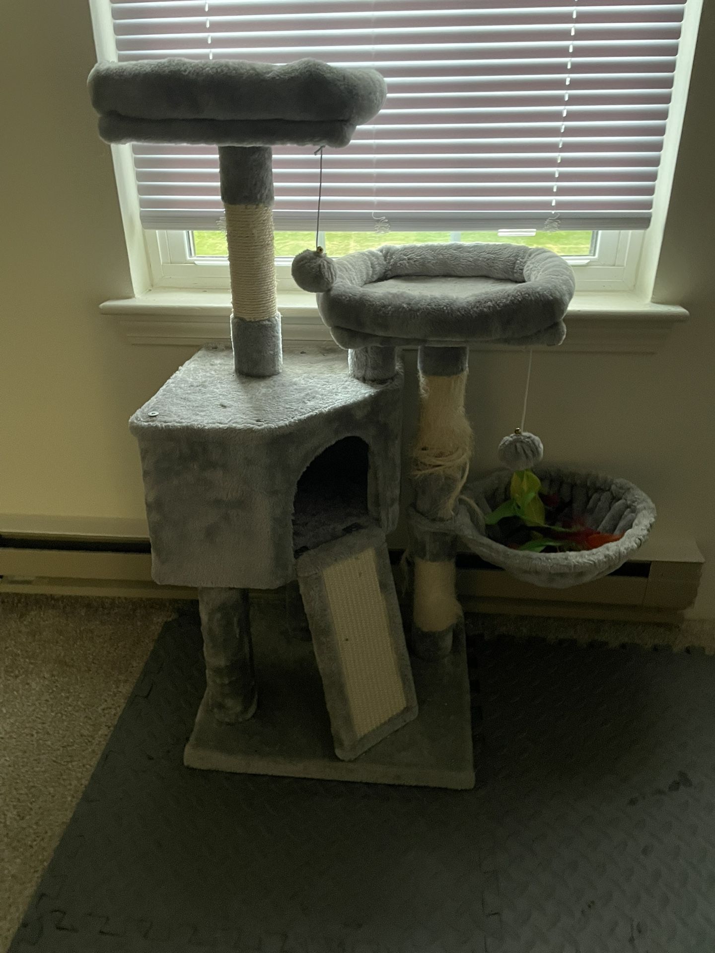 Cat Tower 