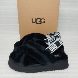 UGG sandals. Black. Brand new in box. Size 10 women's shoes Slippers 