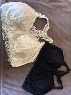 2 Bralettes
