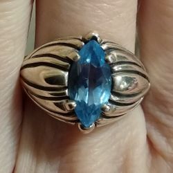 Stunning Genuine London Blue Topaz  😍 Designer Ring Size 7!!!