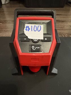 Milwaukee Portable Inflator