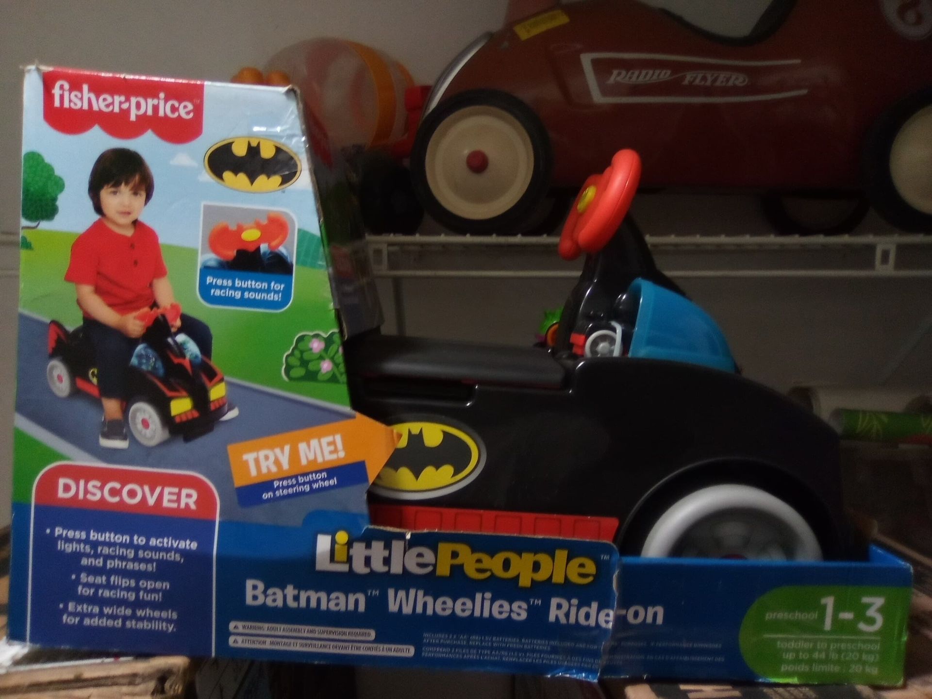 Batman Wheelies Ride-on