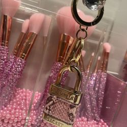 victoria secret keychain