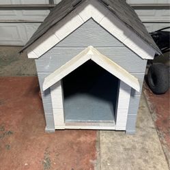 Dog House