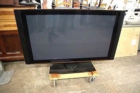 Hitachi 55HDX99 Plasma TV (55HDX99)