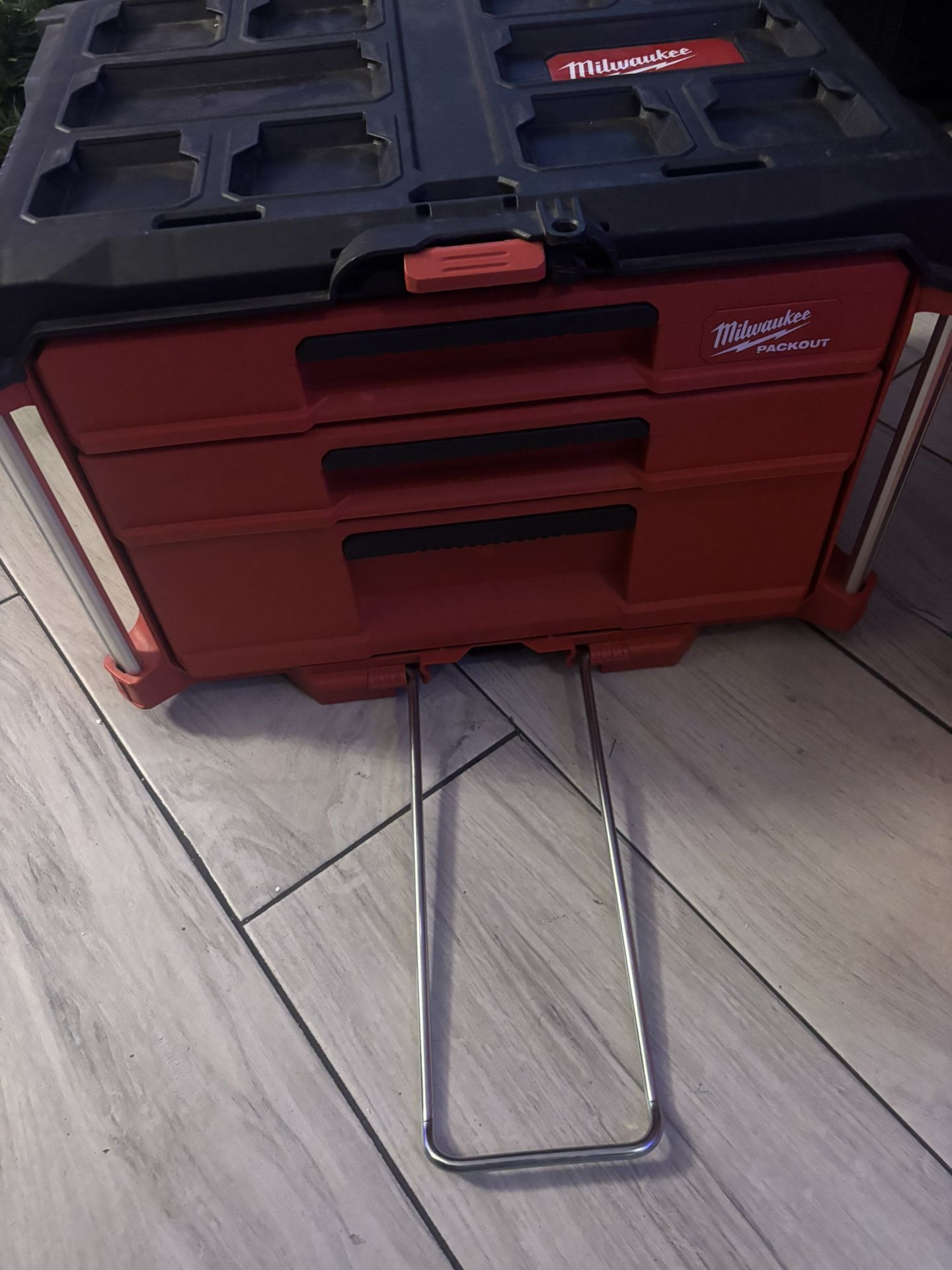 Milwaukee PACKOUT 22 in. Modular 3-Drawer Multi Drawer Tool Box with Metal Reinforced Corners