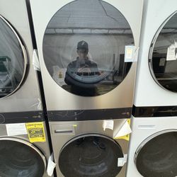 LG Studio WashTower In Stainless Steel 