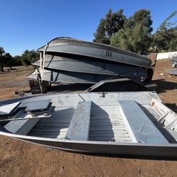 Aluminum boats 