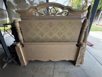 Vintage Wooden Bedframe