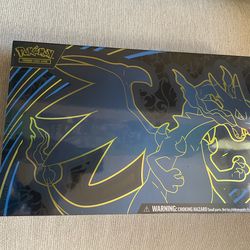 Pokemon Charizard EX Ultra Premium Collection Box Sale!