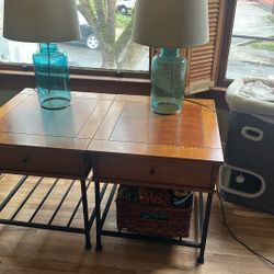Matching End Tables And Lamps 