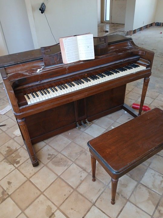 Piano 