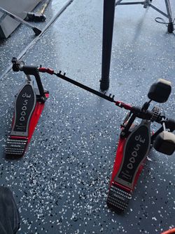DW Double Pedal 5000 series