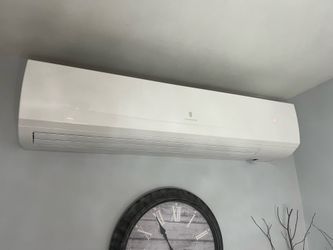 Split air conditioner