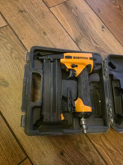 Bostitch Pneumatic Straight Brad Nailer