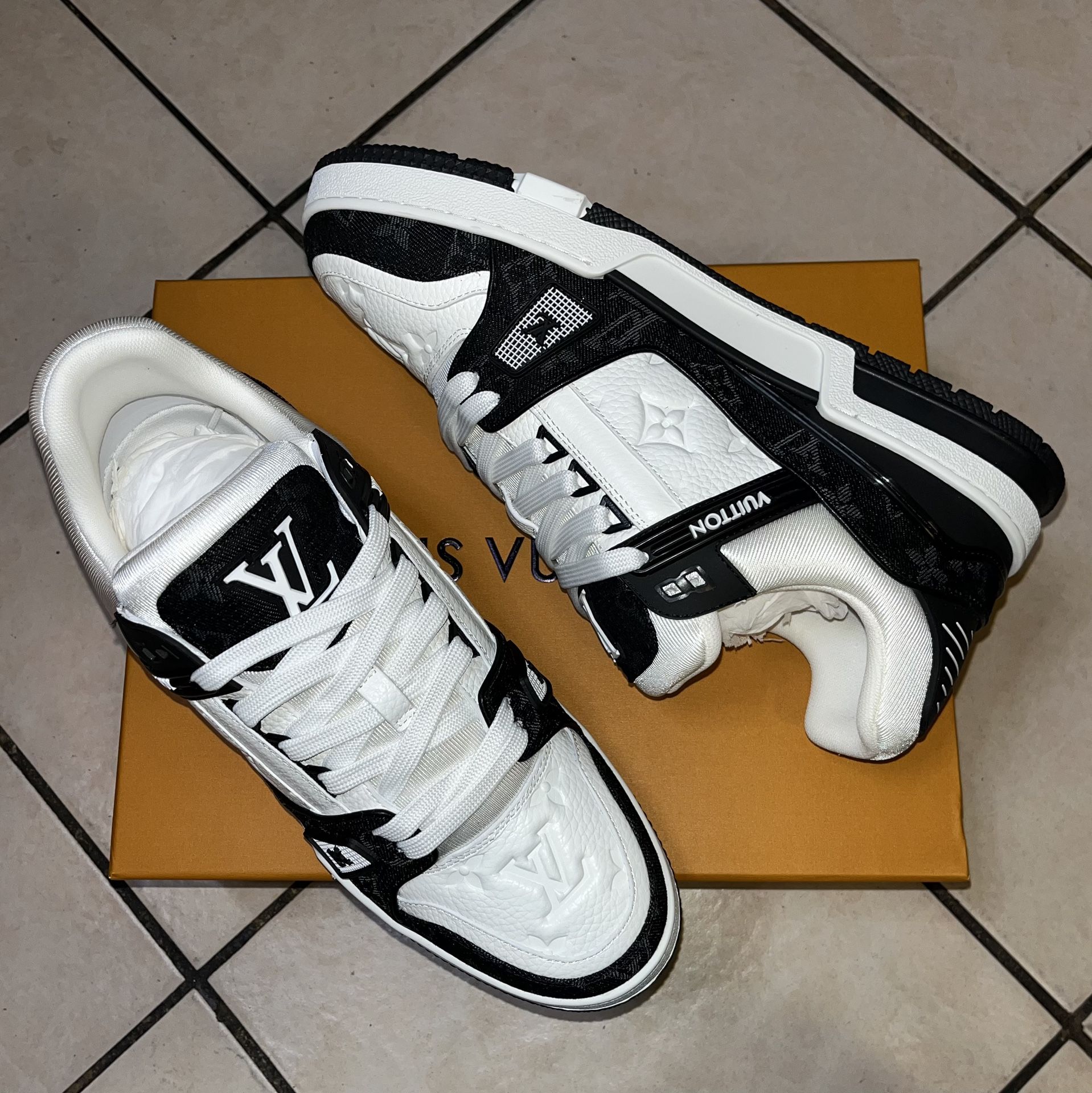LV Trainer Men Sneaker