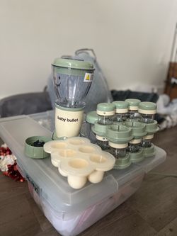 Baby bullet with containers