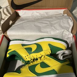 Reverse Brazil Nike Dunks