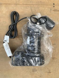 Submersible sump pump