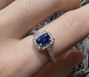 Ceylon Blue Sapphire Ring