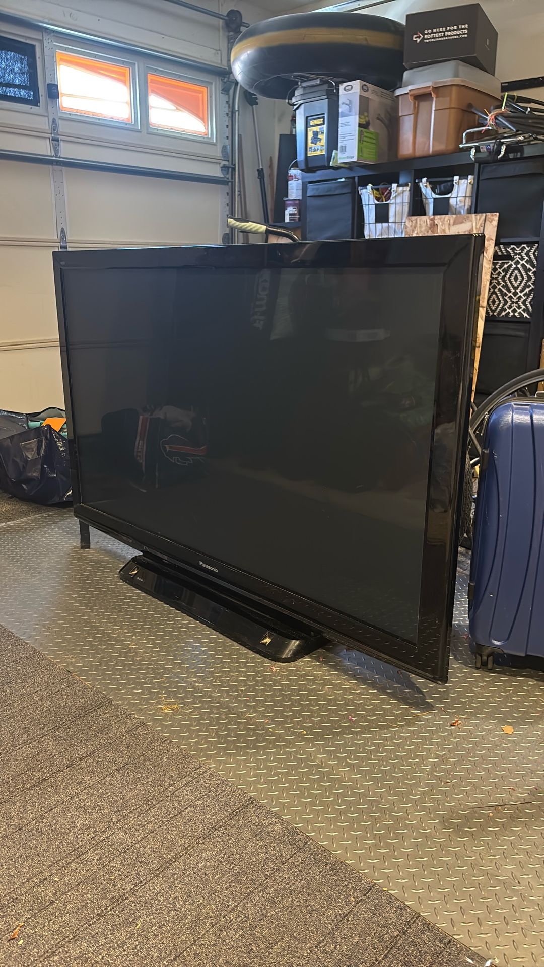 65” TV