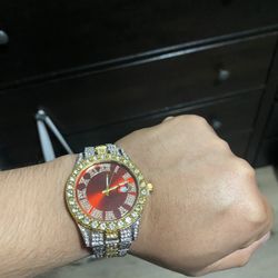Crystal Watch 