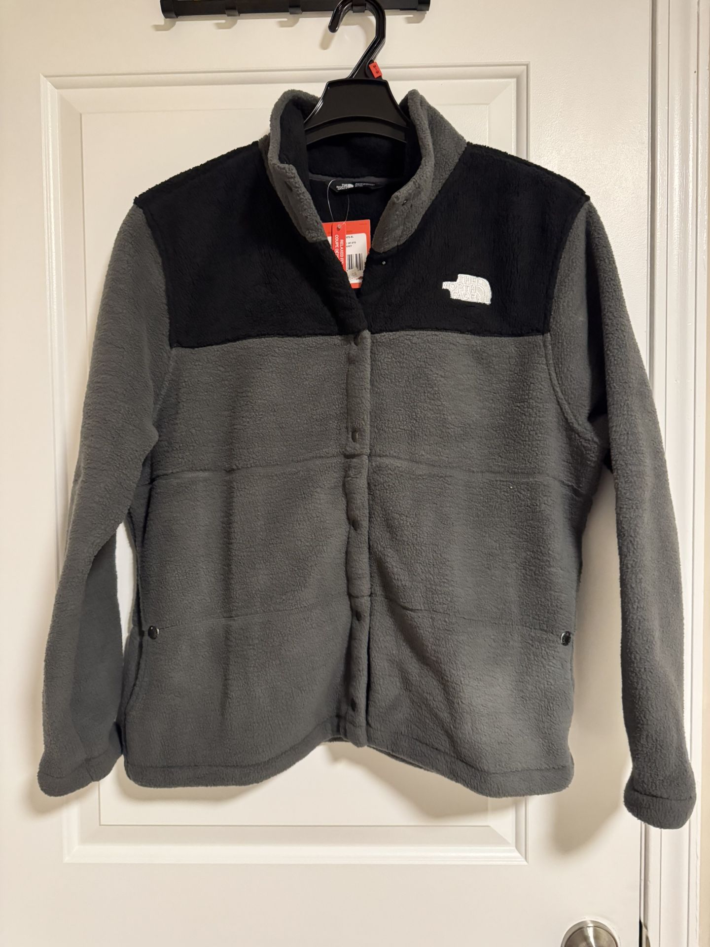 L and XL Size The North Face Women’s Gemma Fleece Jacket – Asphalt Grey