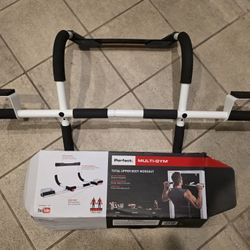 Pull Up Bar/ Small In Home Work Out 