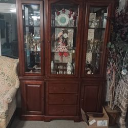 China Hutch And Buffet 