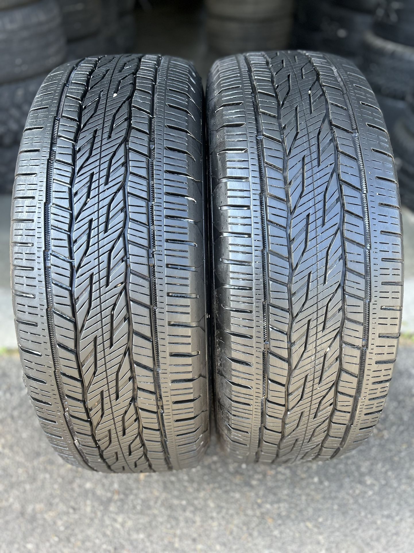 Used tires 275/60/20 Continental #1183