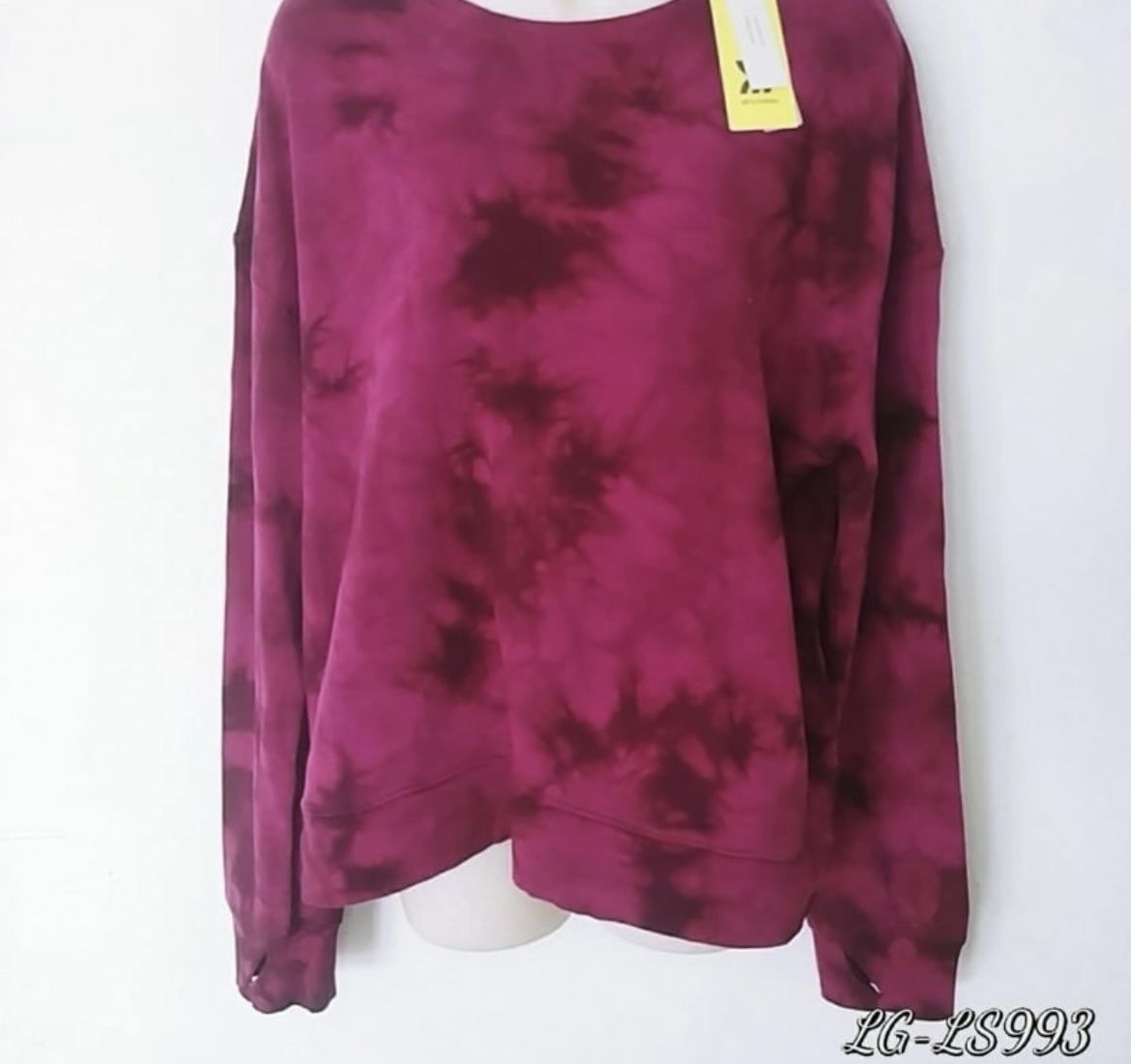 Berry Purple Crewneck Sweatshirt Size XL New. (N)