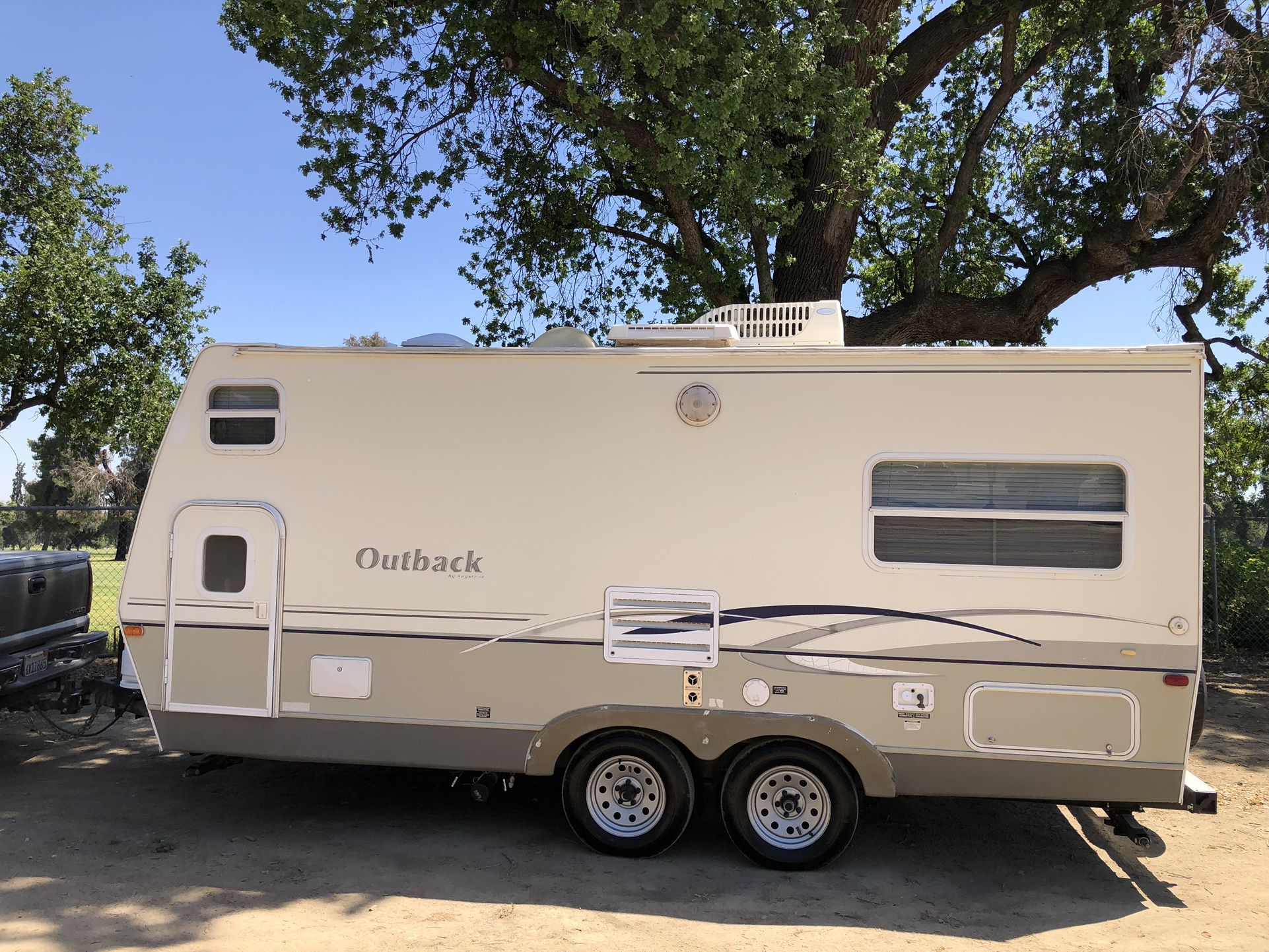 Travel Trailer 2005 Outback 21RS for Sale in Visalia, CA - OfferUp