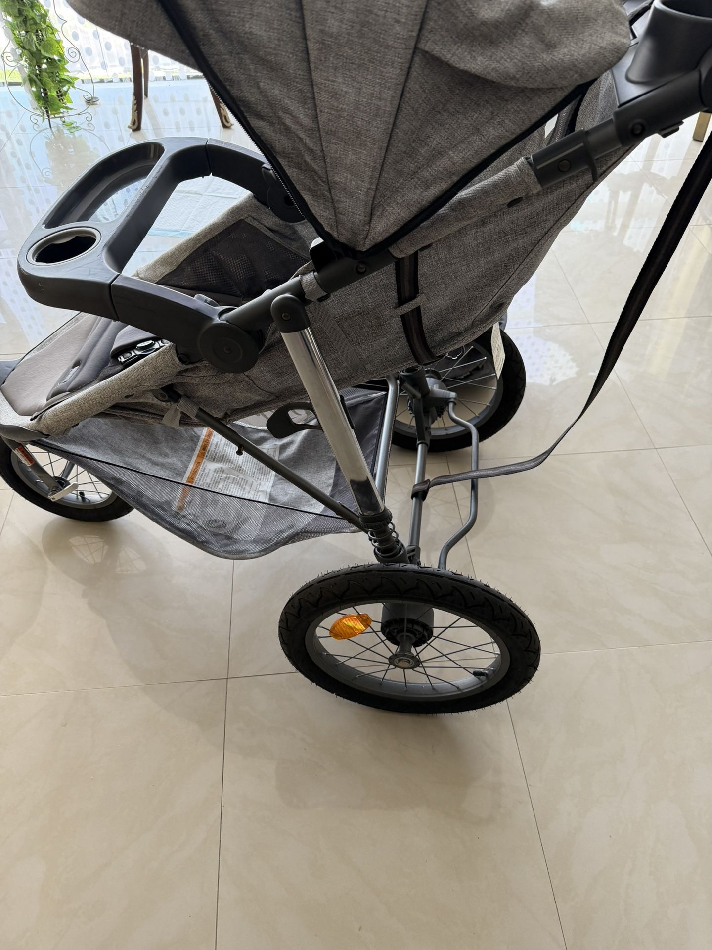 Evenflo Rebel11 Jogging Baby Stroller 