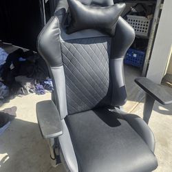 Gamer chair