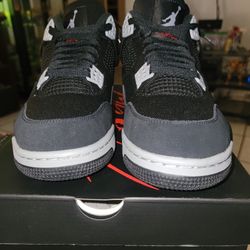 Jordan 4 Black Canvas