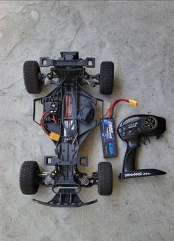 Traxxas Slash 2WD 1/10 Scale Hobby Wing