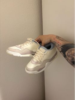 Nike Air Jordan 4 RM ‘Easter’