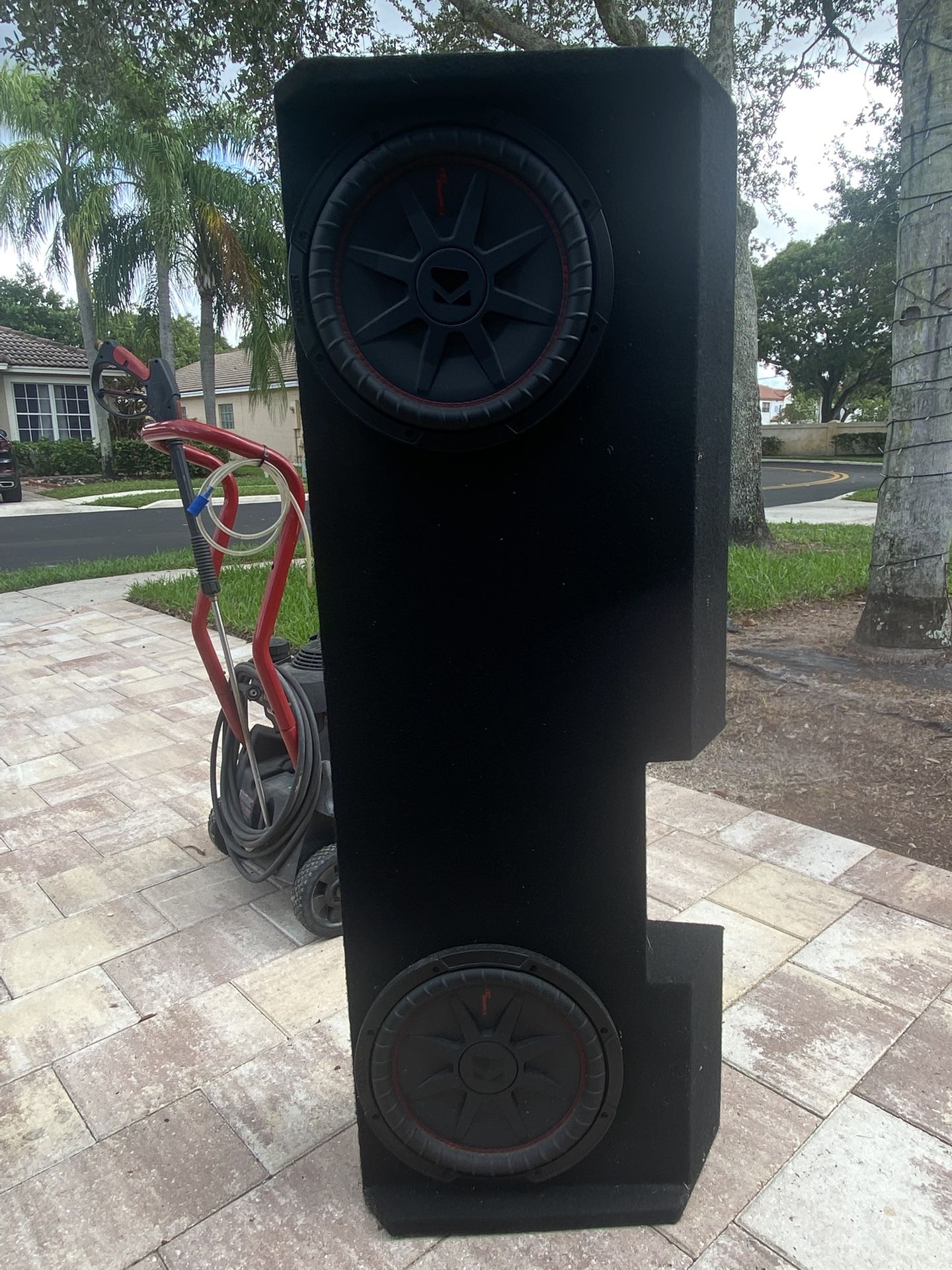 Speaker Box