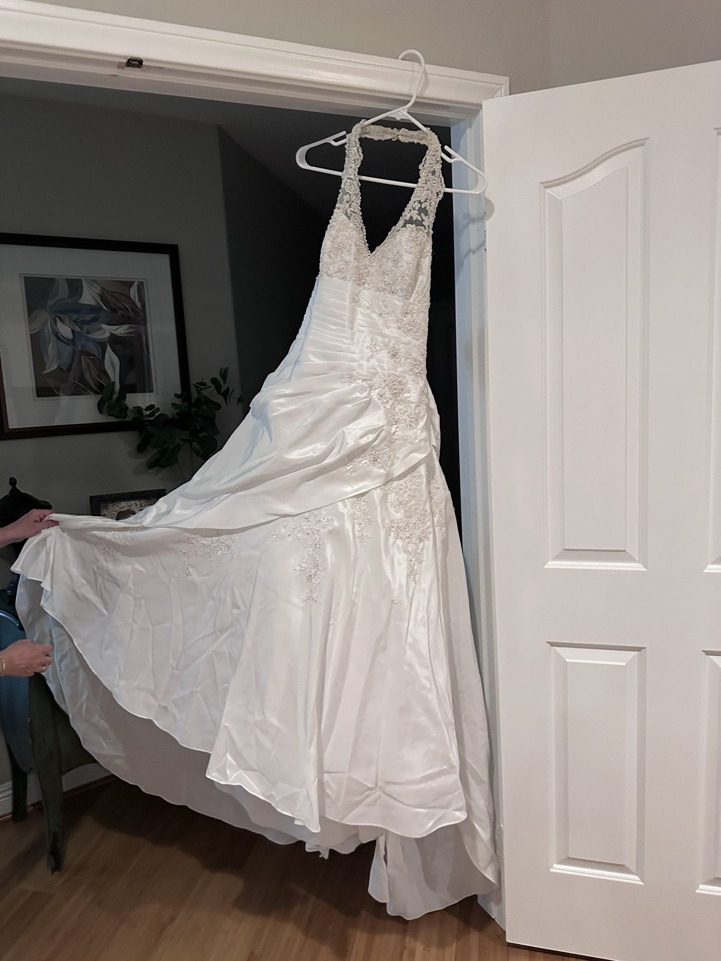 Wedding dress