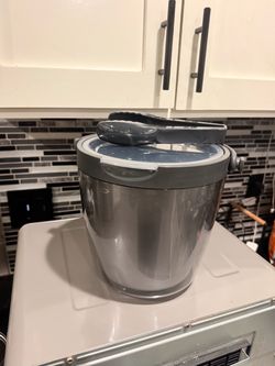 OXO 2.7 qt. Ice Bucket + Tongs