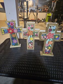 Crosses That Light Up