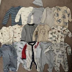 Carter’s Baby Boy Clothes Size 3month