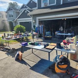 Big Garage Sale 
