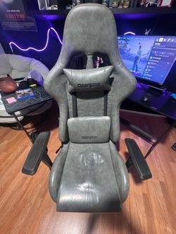 Gaming chair