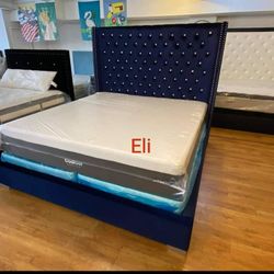 Diamond Blue 6FT Tufted Queen Bed Frame Cama// Mattress Sold Separately 