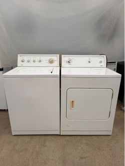 Kenmore washer and gas dryer laundry set