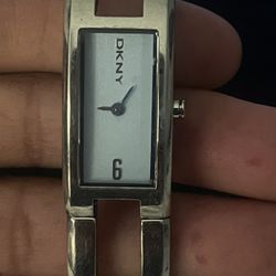 DKNY Ladies Wrist Watch